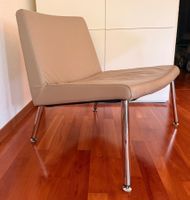 Leder-Sessel mit Metallfüssen