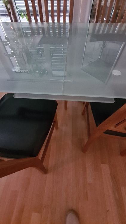Glas Esstisch mit Verlängerung. 160cm mit Verlängerung 200cm 2