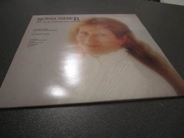 Vinyles: Schallplatte Sonja Sieber singt – D'occasion à Zürich par Motzkuh
