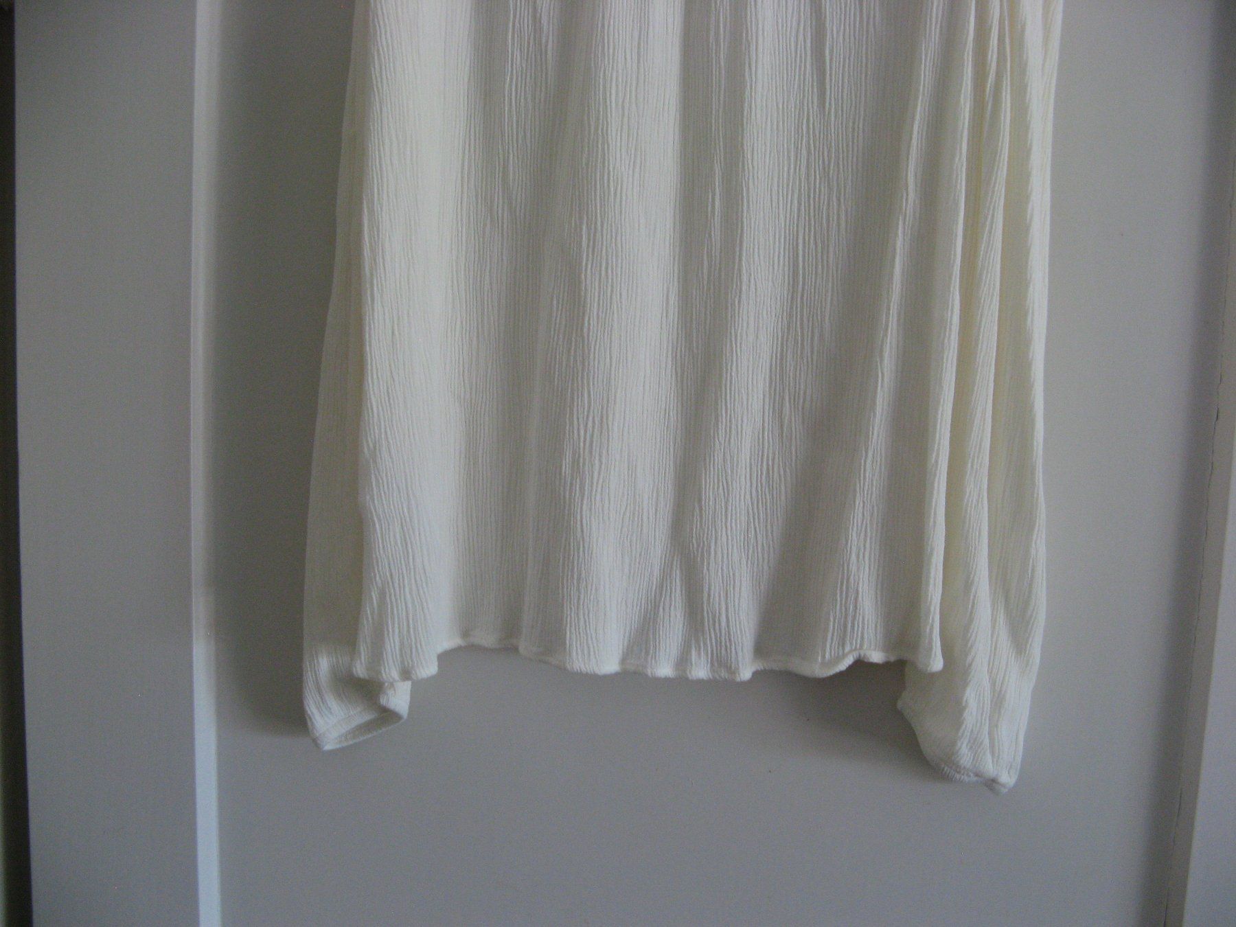 H&M Camicette: Bluse schulterfrei Gr. 44 von H&M – Usato da Zürich venduto da apil 5