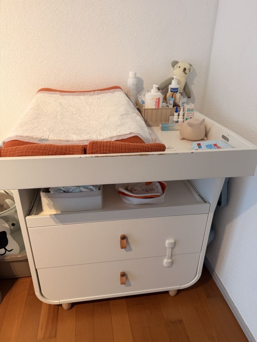 Ikea Fasciatoi & Accessori: Ikea Changing table white with two drawers used – Usato da Winterthur venduto da Wavaa