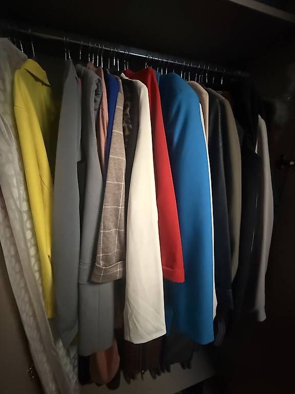 Giacche: Blazer zu verkaufen  – Usato da Weiach venduto da Nettimaus 2