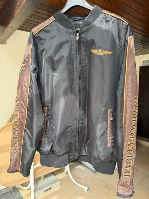 Harley-Davidson Vestes: Harley-Davidson  110 Jahre-Jubiläumsblouson – Neuf (Voir description) à Marly par El10