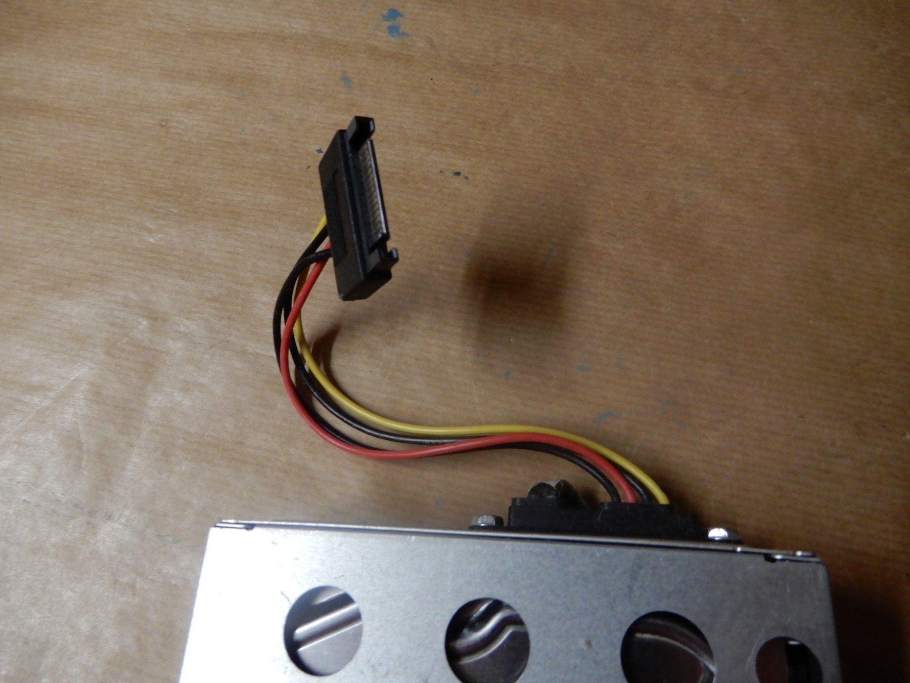 Server: Festplattengehäuse HDD Tray CADDY für Server – Usato da Worben venduto da MaKo3252 1