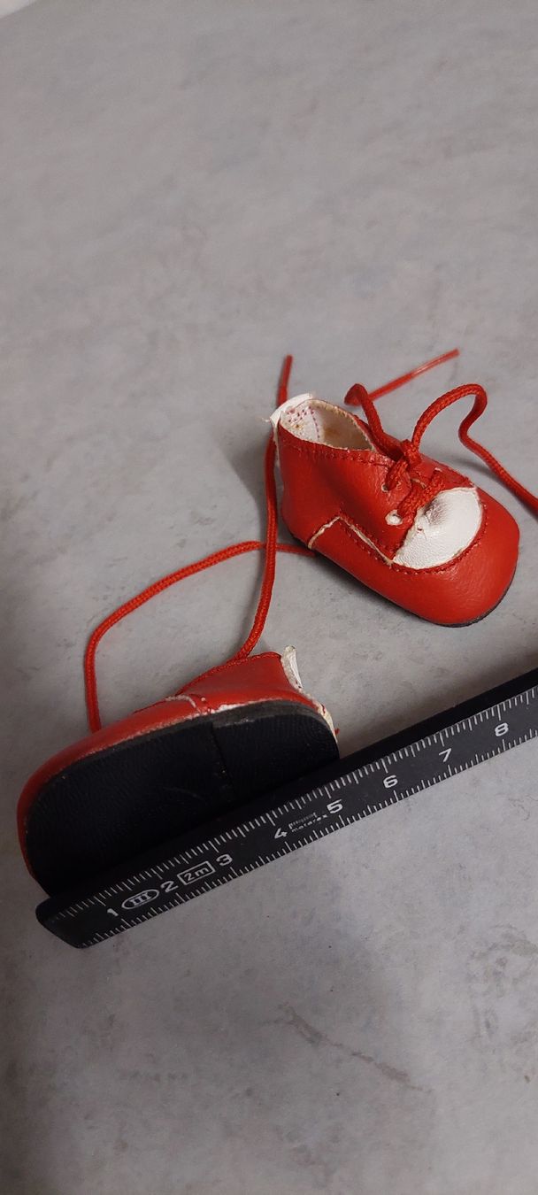Bambole: 5Paar Puppenschuhe  – Usato da Muri AG venduto da nindo1 6