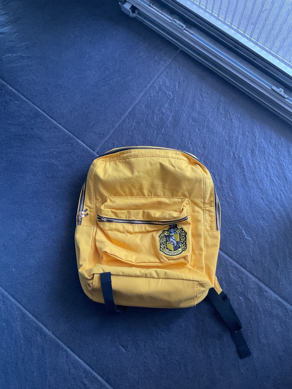 Zaini: Harry Potter Rucksack Hufflepuff – Usato da Niederhasli venduto da Neo220