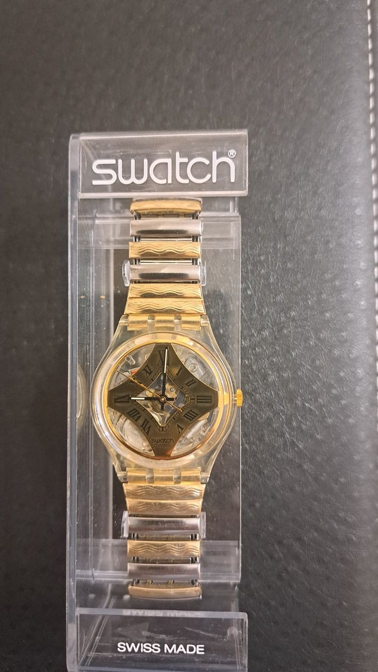 Swatch Orologi: Swatch white onyx Dorée et Argentée, new watch – Nuovo e nell'imballaggio originale da Clarens venduto da mig_f5z9 1