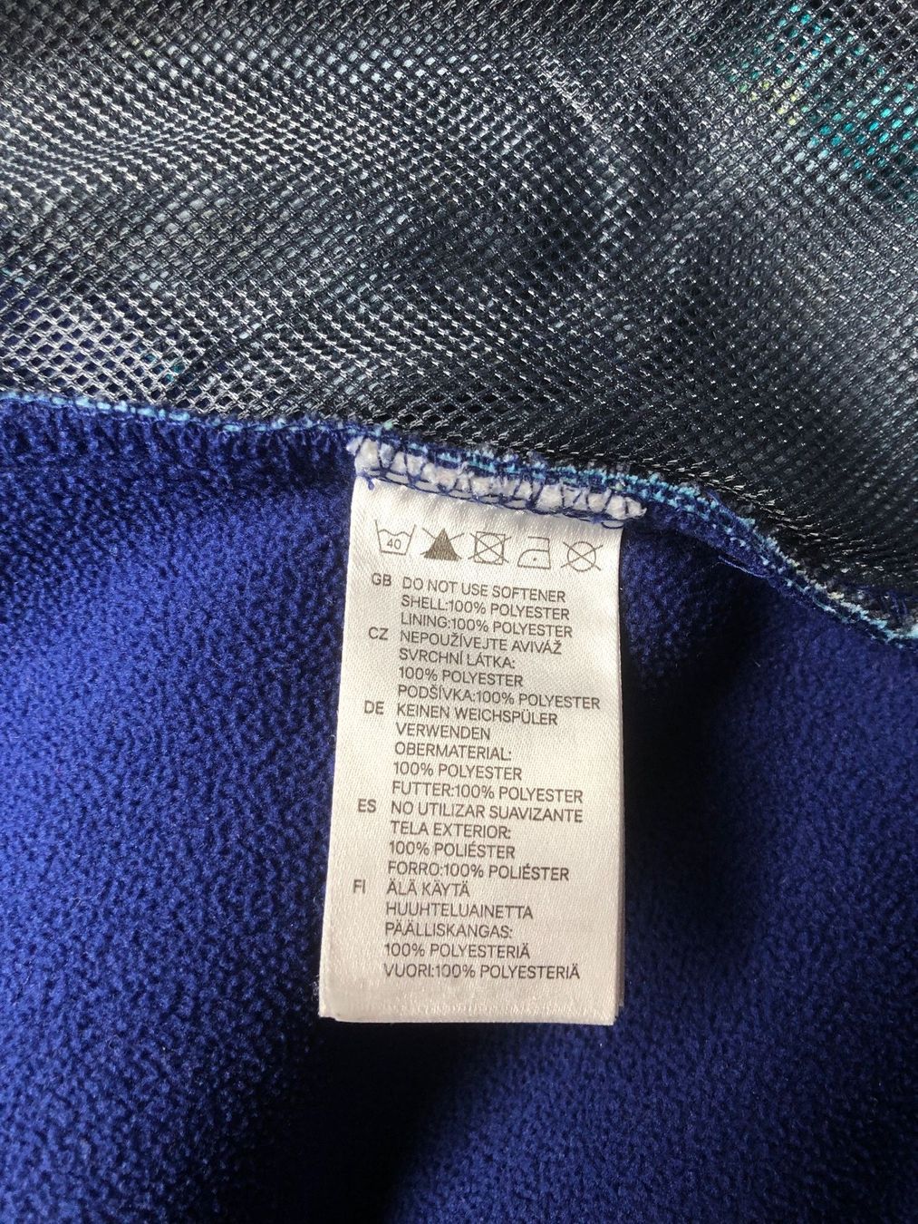 H&M Giacche & Cappotti: grüne gemusterte Softshell-Jacke H&M, Gr. 170 – Usato da Zürich venduto da anavlis-thymiano 6