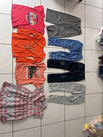 Kinderkleider, Kleider Paket in Top-Zustand Gr. 122 +128