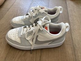 Nike Turnschuh Gr. 36