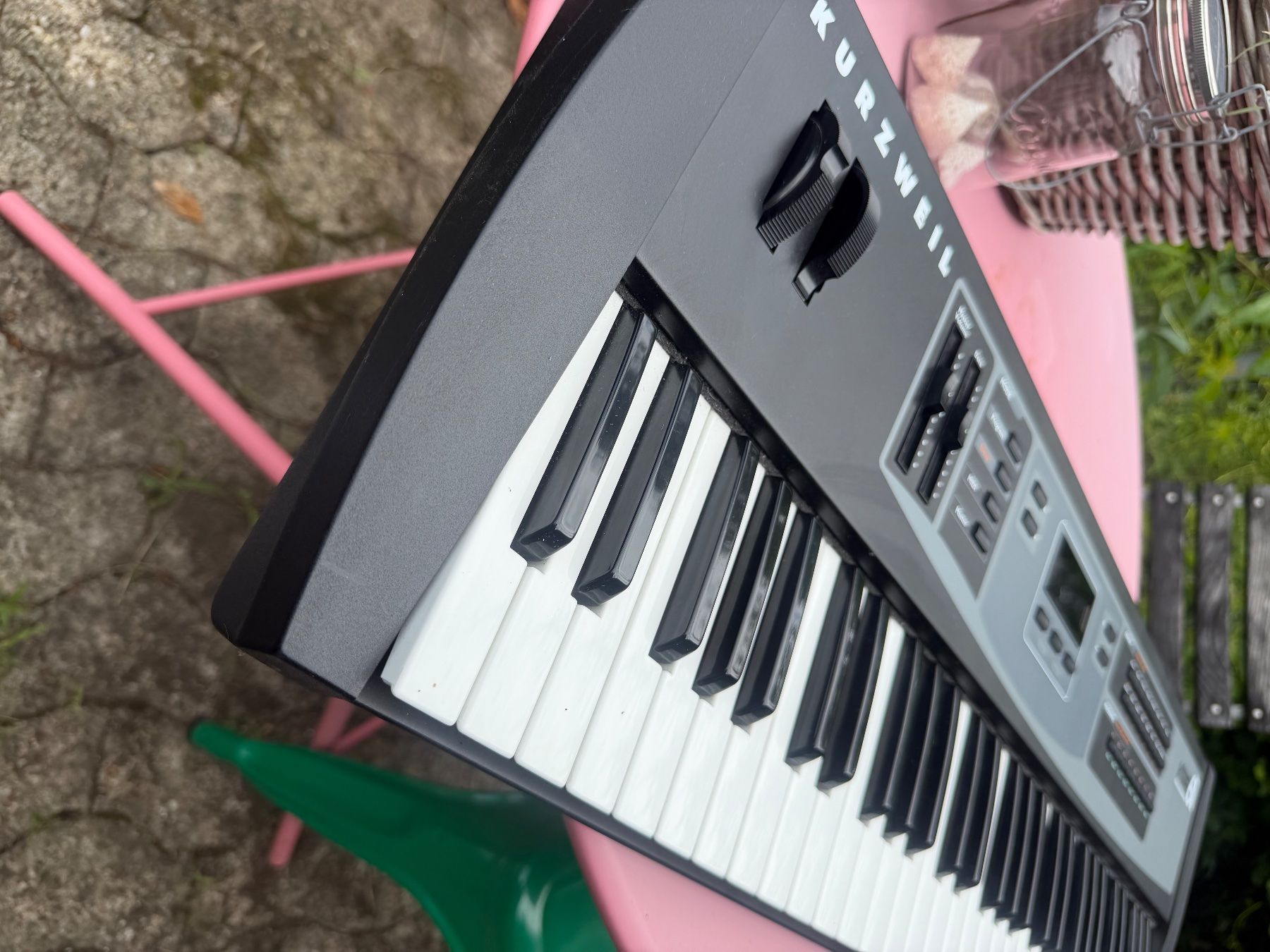 Strumenti musicali: Kurzweil KME 61 – Usato da Stäfa venduto da Good4quality