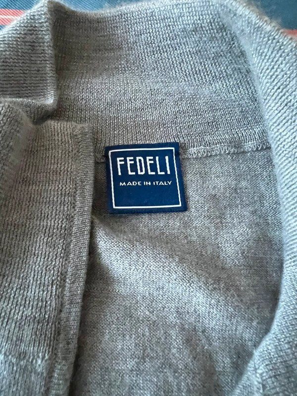 Maglioni & Felpe: Fedeli Pullover 50 L 70% Kaschmir 30% SeideTOP - Neuwertig – Nuovo (secondo la descrizione) da Walenstadt venduto da ELNINOMARAVILLA 4