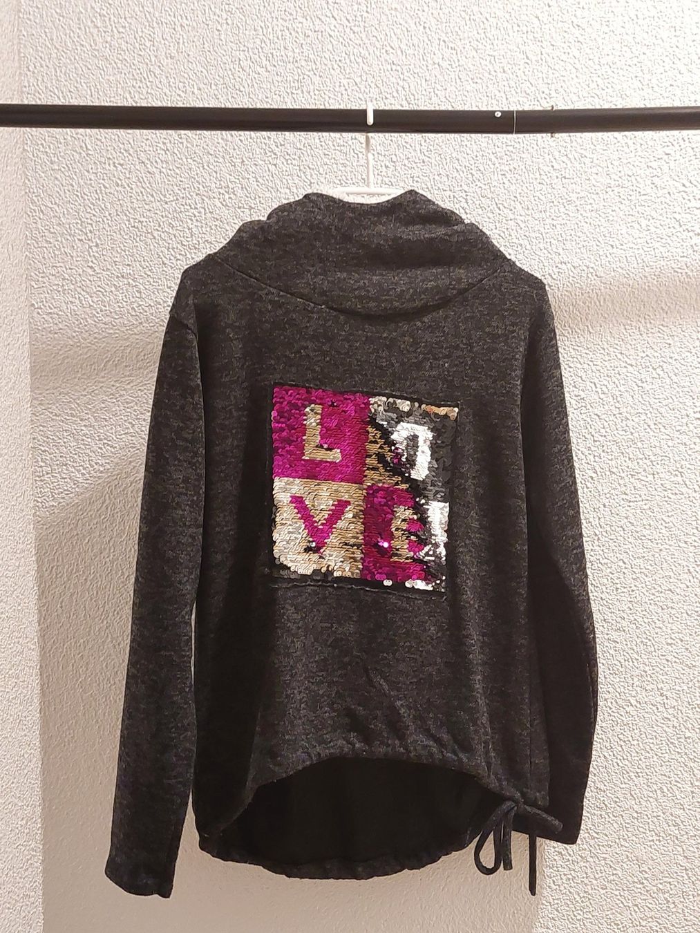 Maglioni & Felpe: Pulli Love – Usato da Gunzwil venduto da 11G11 1