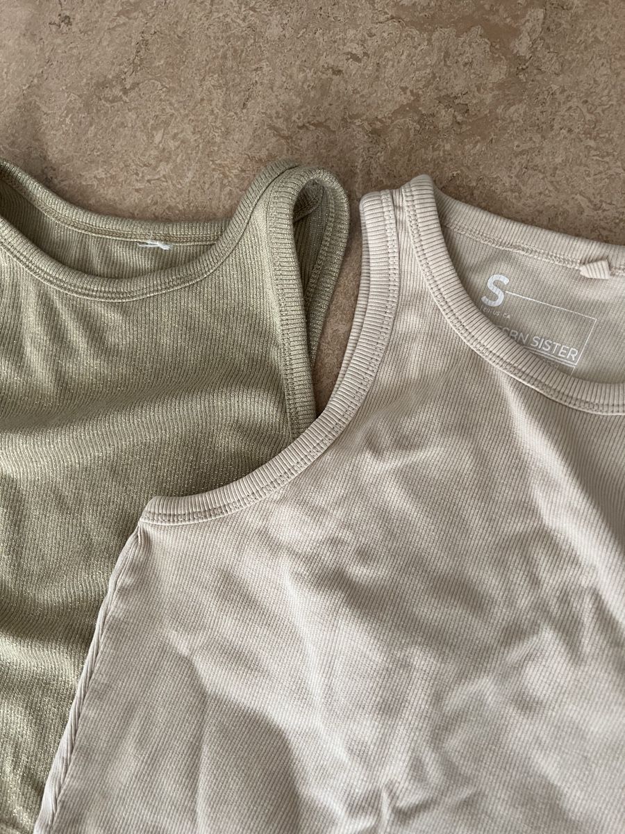 Lotti di vestiti: Outfit Set – Usato da Dietikon venduto da vnsmrc 3