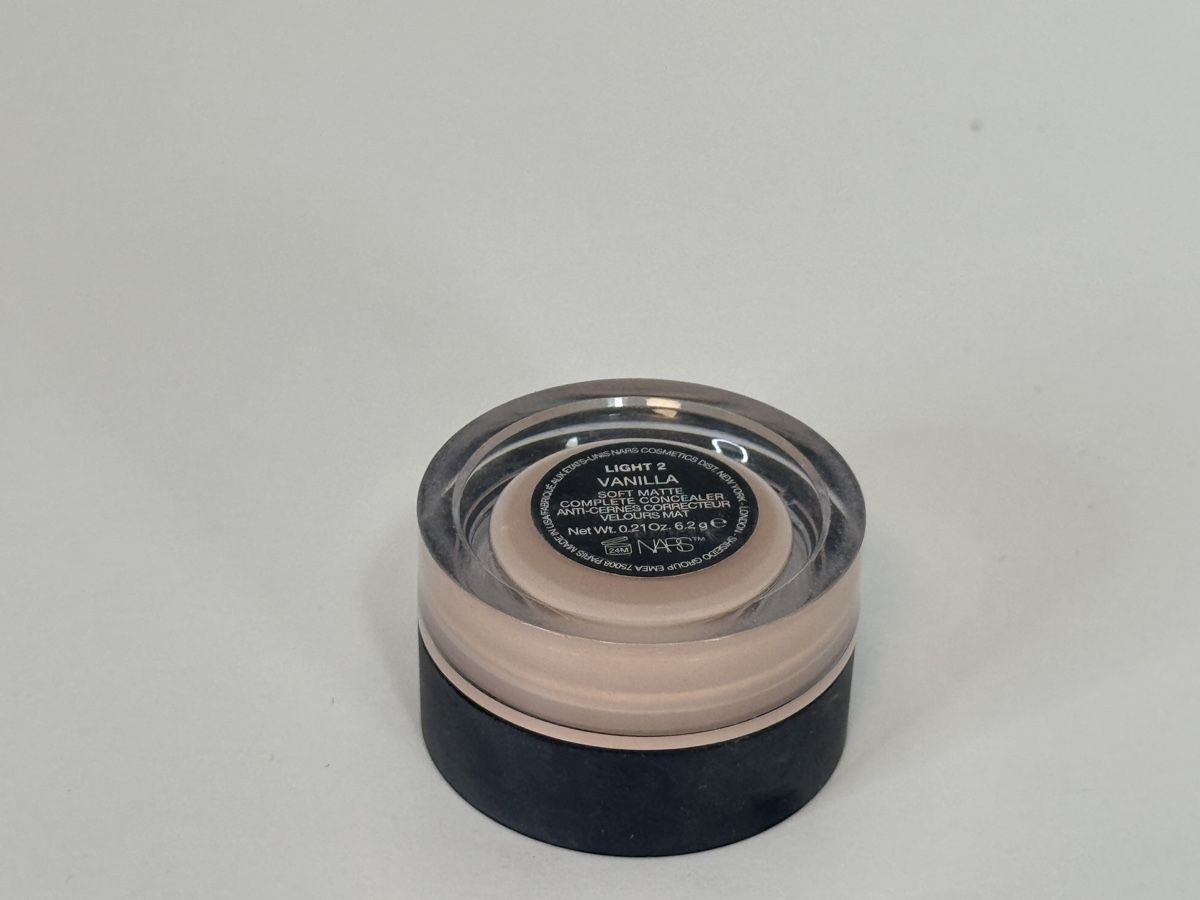 Nars Make-up: Nars soft matte complete concealer - light 2 vanilla – Usato da Herznach venduto da saraxst 2
