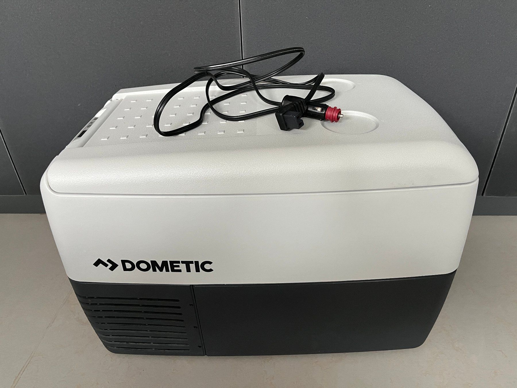 Dometic Frigoriferi & Refrigeratori: Dometic Kühlbox CoolFreeze CDF 36 - unbenutzt – Nuovo (secondo la descrizione) da Ibach venduto da Pakopako