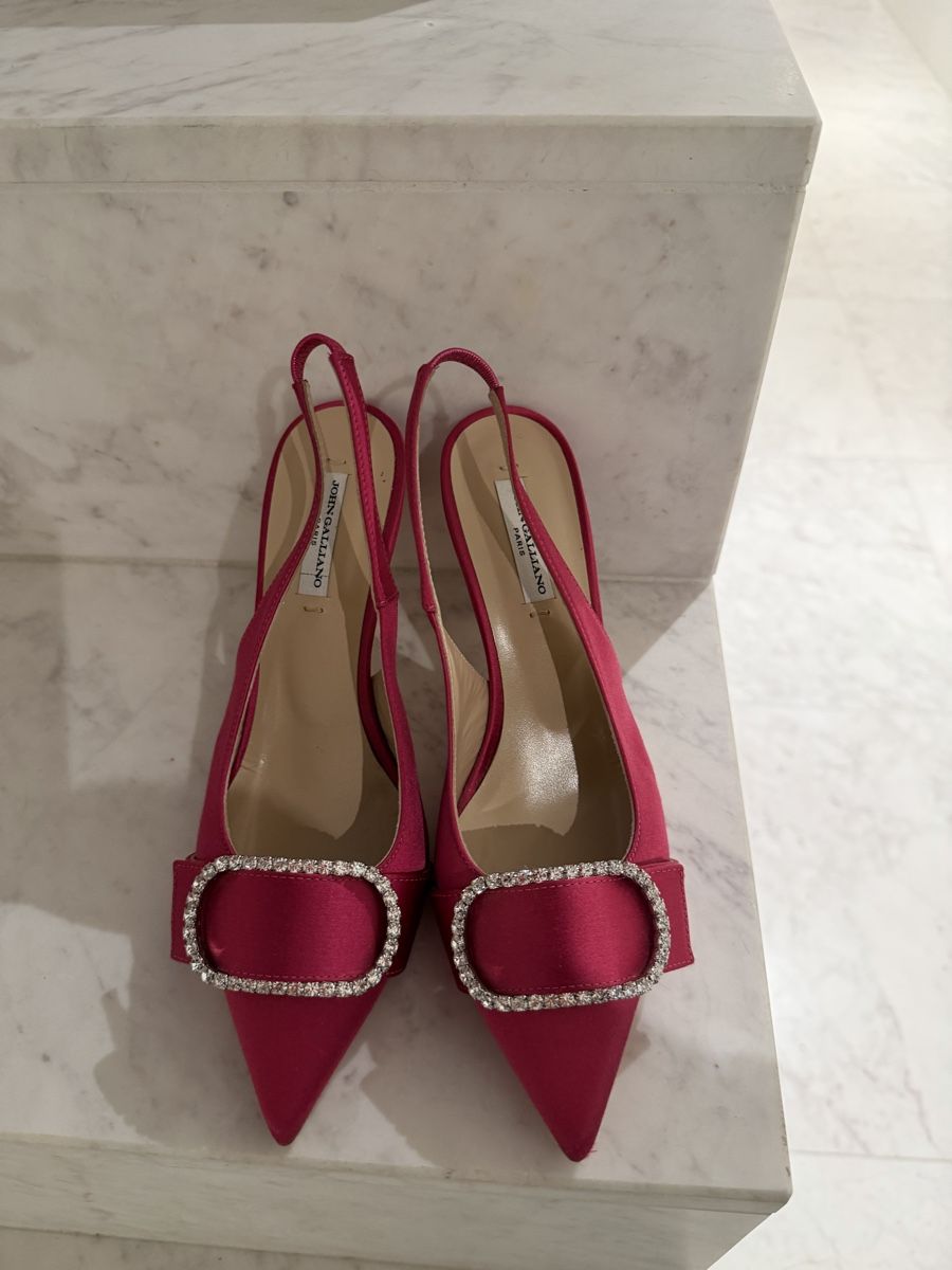 John Galliano Damenschuhe: John Galliano Paris Slingpums – Neu (gemäss Beschreibung) aus Geroldswil von Annsarah