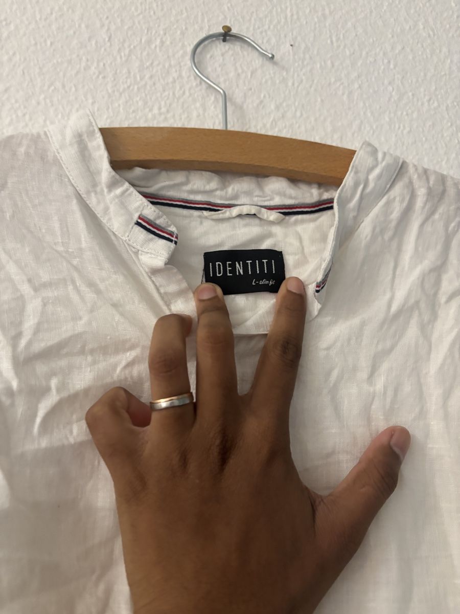 Camicie: Weißes Leinenhemd von Identiti im Slim-Fit-Schnitt – Usato da Langenthal venduto da rob_2kqd 1