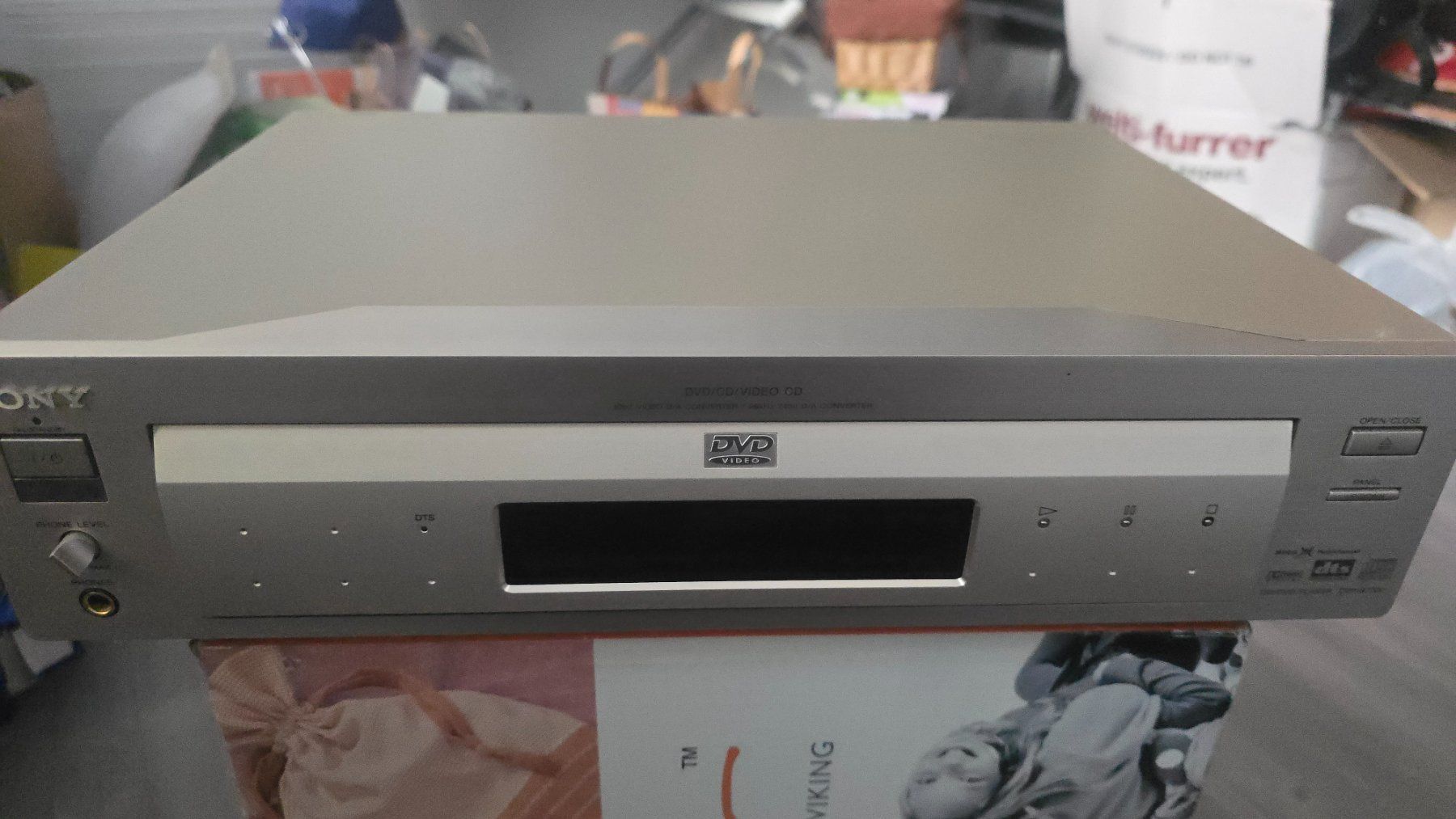 Sony Sistemi audio & multimediali: Sony DVD/CD-Spieler – Difettoso da Wohlen AG venduto da Mikisal