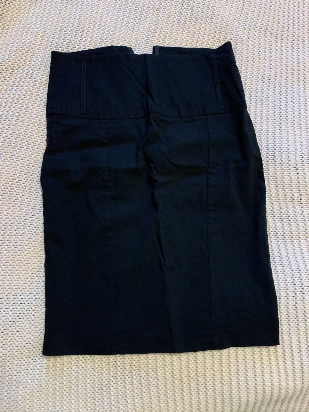 Gonne: Jupe crayon noire chic – Nuovo (secondo la descrizione) da Montreux venduto da iizaa811