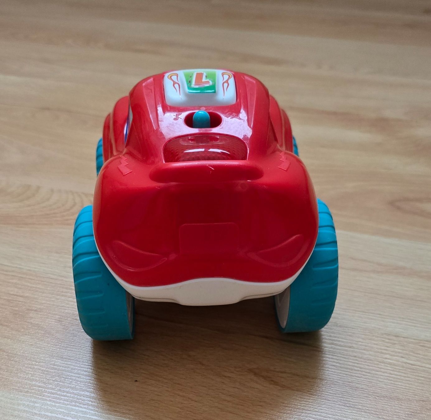 Spielzeuge: Clementoni Auto mit Lenkrad – Gebraucht aus Ruswil von DNAB 2