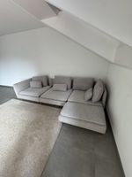 Graues Ecksofa