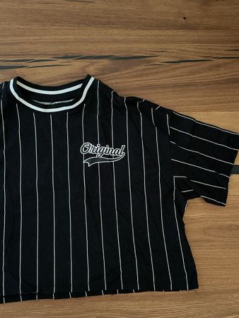 Stylisches T-Shirt schwarz/weiss