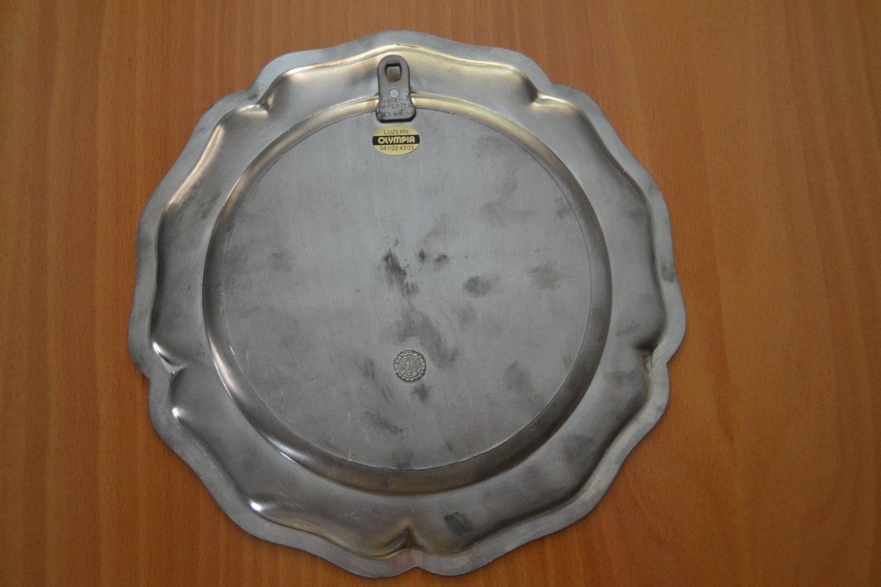 Assiettes: Zinnteller mit Hecht – D'occasion à Beinwil am See par kajak55 1