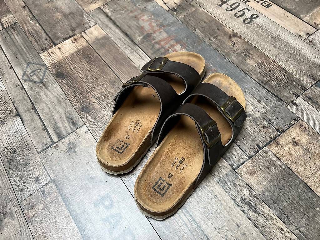Scarpe da donna: Sandales type birk – Usato da Fenil-sur-Corsier venduto da hooger.booger