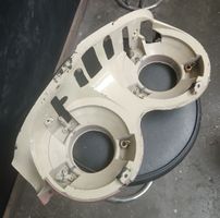 Support de phare gauche Cadillac 60