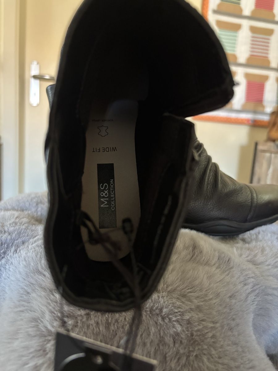 Chaussures femmes: Bottines M&S  – Neuf (Voir description) à L'Abergement par 277404 2