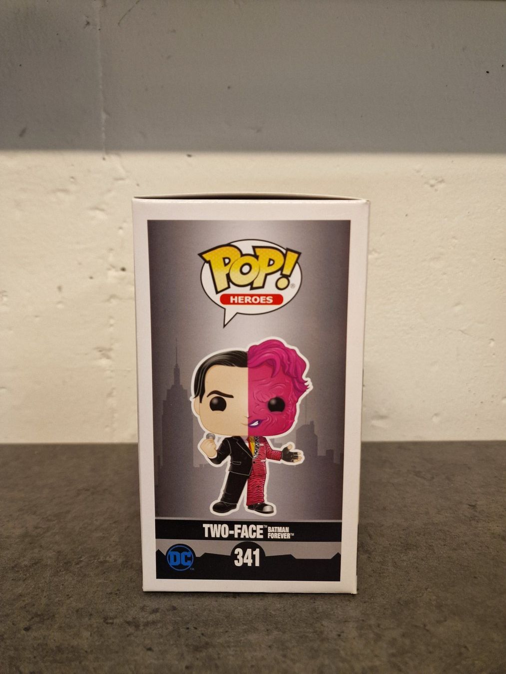 Funko Figuren: Funko Pop Batman Forever Two-Face 341 neu – Neu und originalverpackt aus St. Erhard von hubi36 1