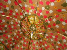 Retro Regenschirm mit Muster, Vintage Stil, Top Zustand!