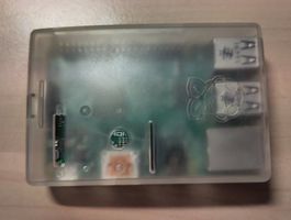 Raspberry Pi 2 Model B mit Gehäuse
