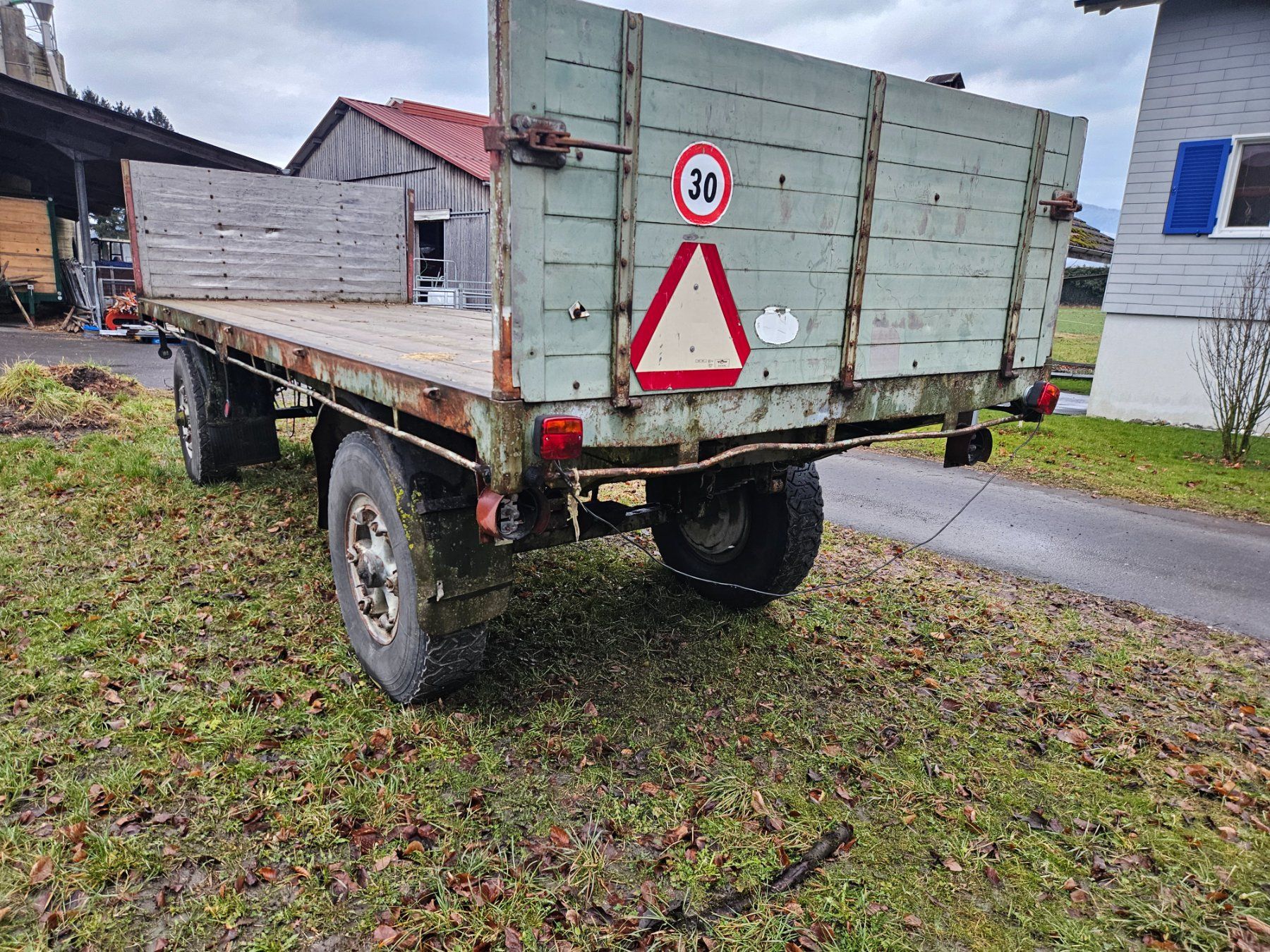 Rimorchi: Ballenanhänger – Usato da Oberriet SG venduto da Deutz5120 1