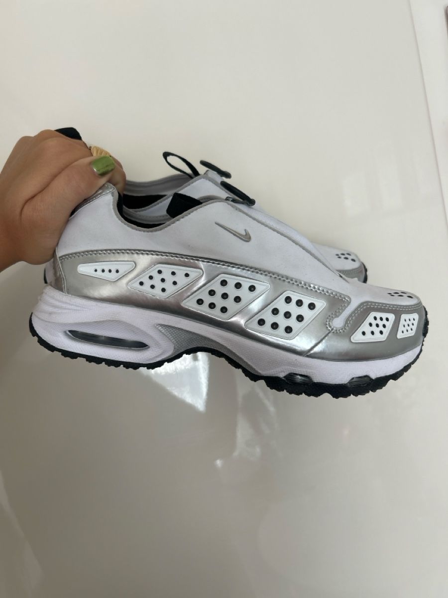 Nike Scarpe da uomo: NIKE SNDR GR.40 – Nuovo (secondo la descrizione) da Zürich venduto da ravioliii 1