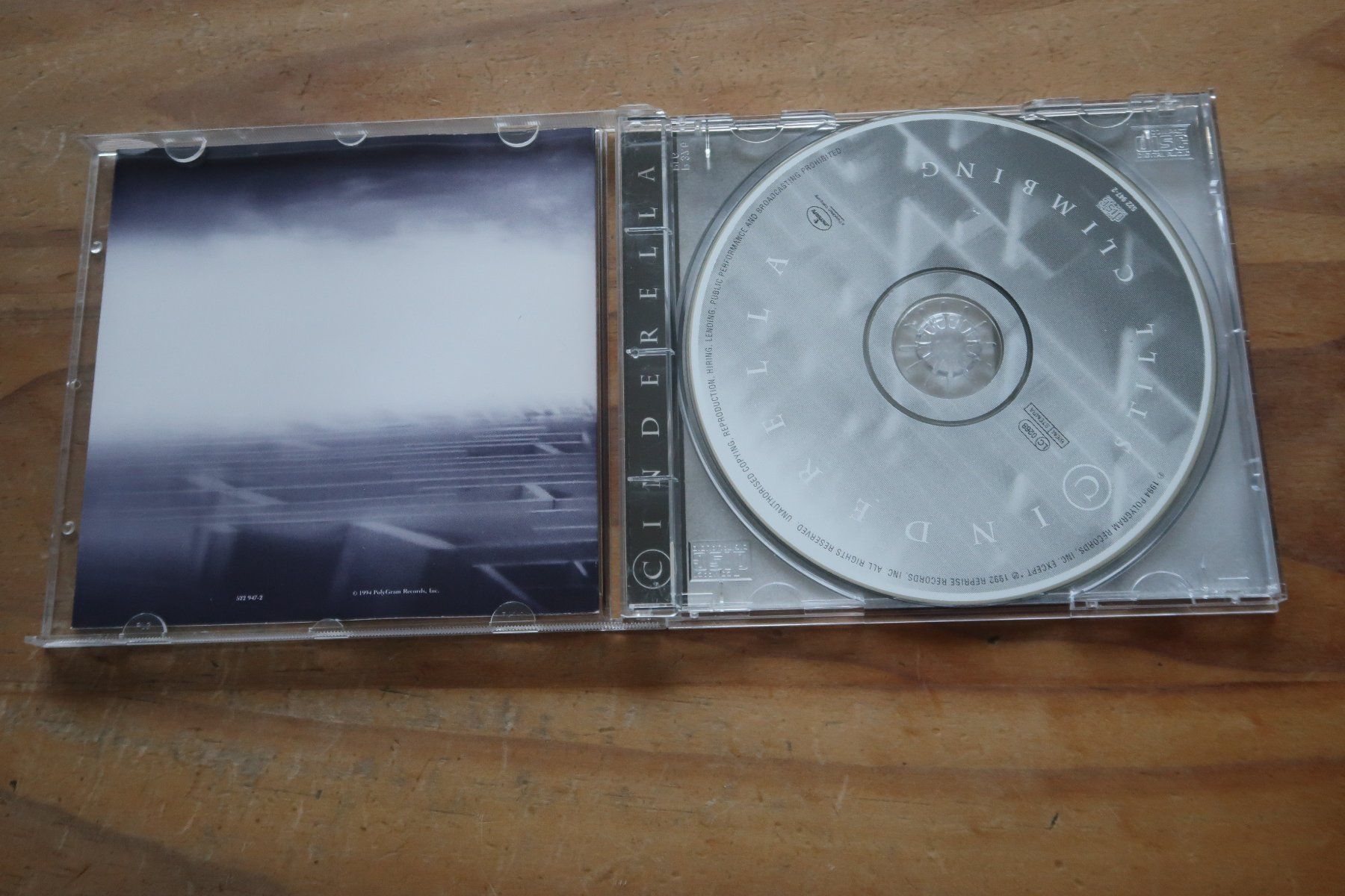 CDs: CINDERELLA - STILL CLIMBING - CD – Gebraucht aus Basel von  3