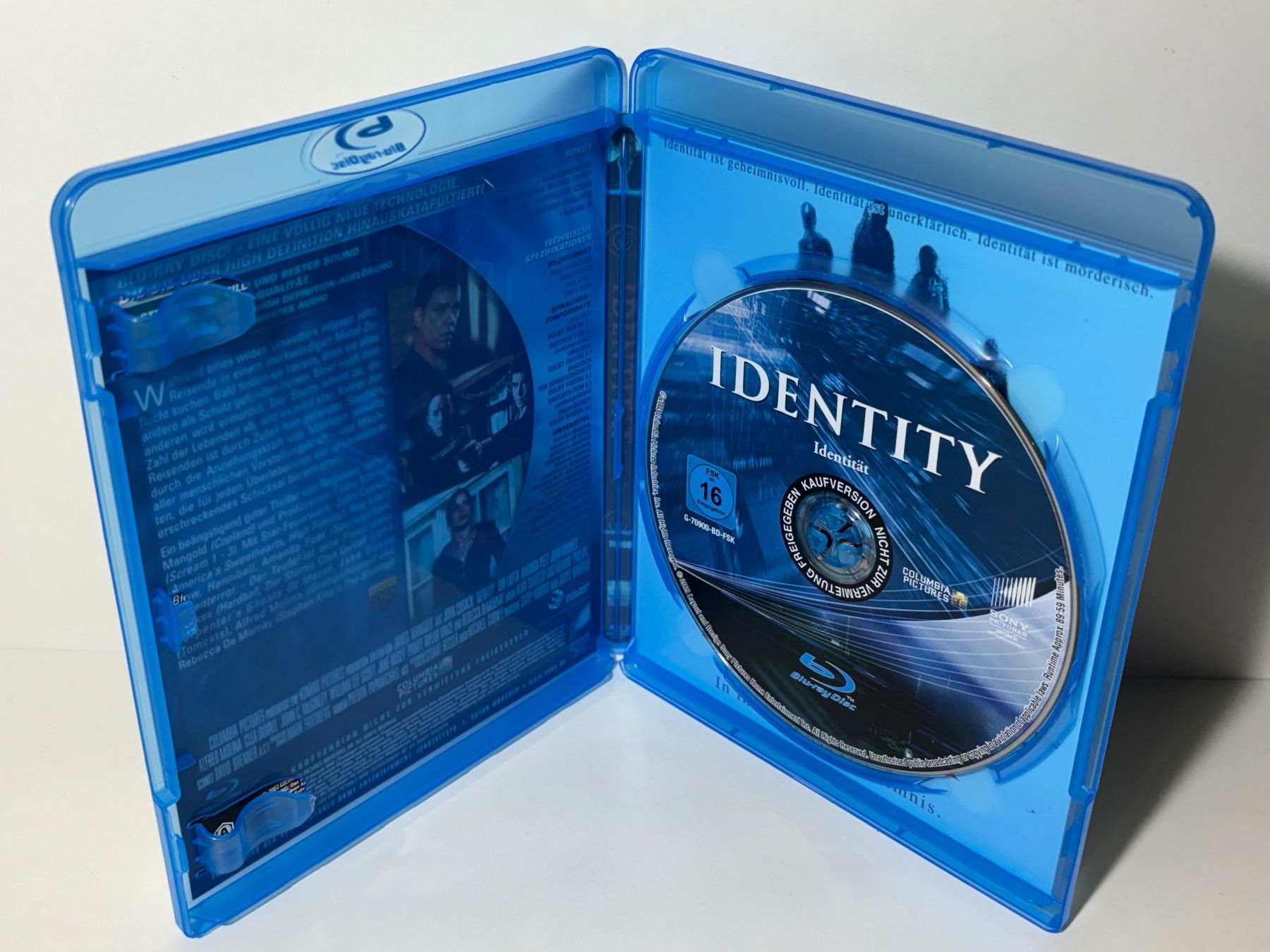 Tutti i DVDs: Identität Blu Ray – Usato da Wilderswil venduto da Sstriker 2