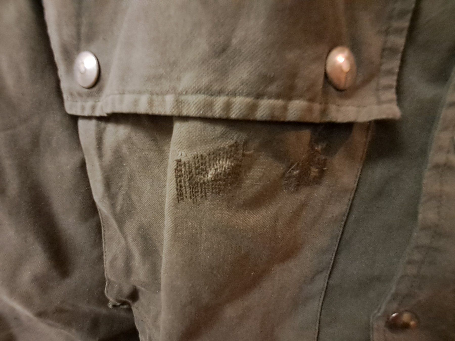 Schweizer Armee Uniformi: Gebirg Jacke. Grösse 56, mit Kapuze – Usato da St.Gallen venduto da Infanteriewerk 2