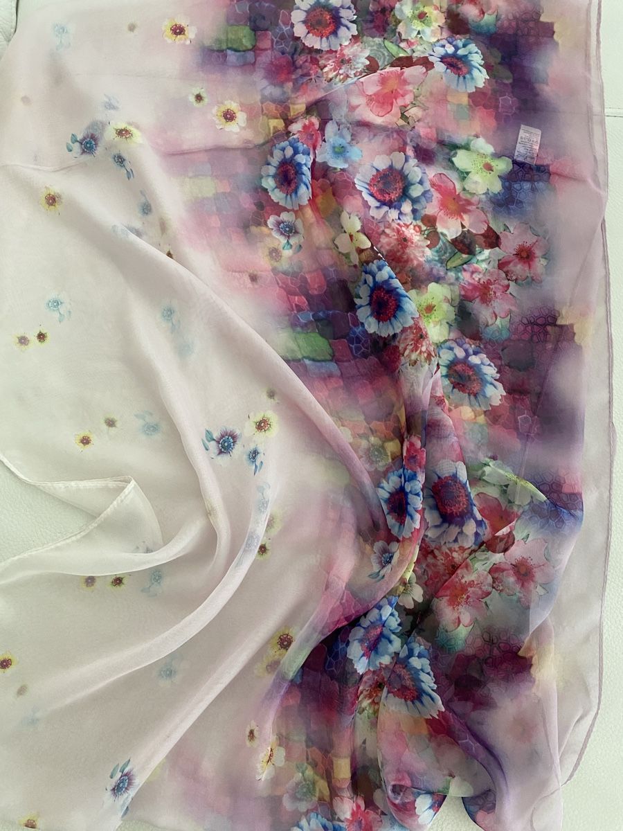 Foulards, Tücher & Schals: Loop aus 40% Seide 🌸 – Gebraucht aus Opfikon von Luis144 8