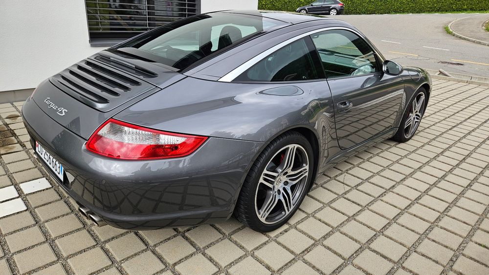 PORSCHE 911 Targa 4S 3