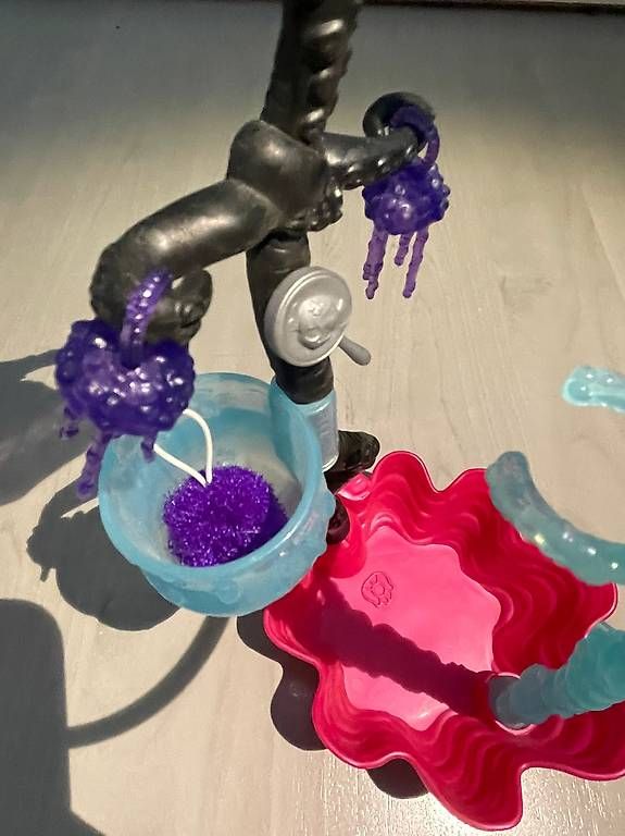 Puppen: Monster High Möbel – Gebraucht aus Muhen von jol_ina00 1