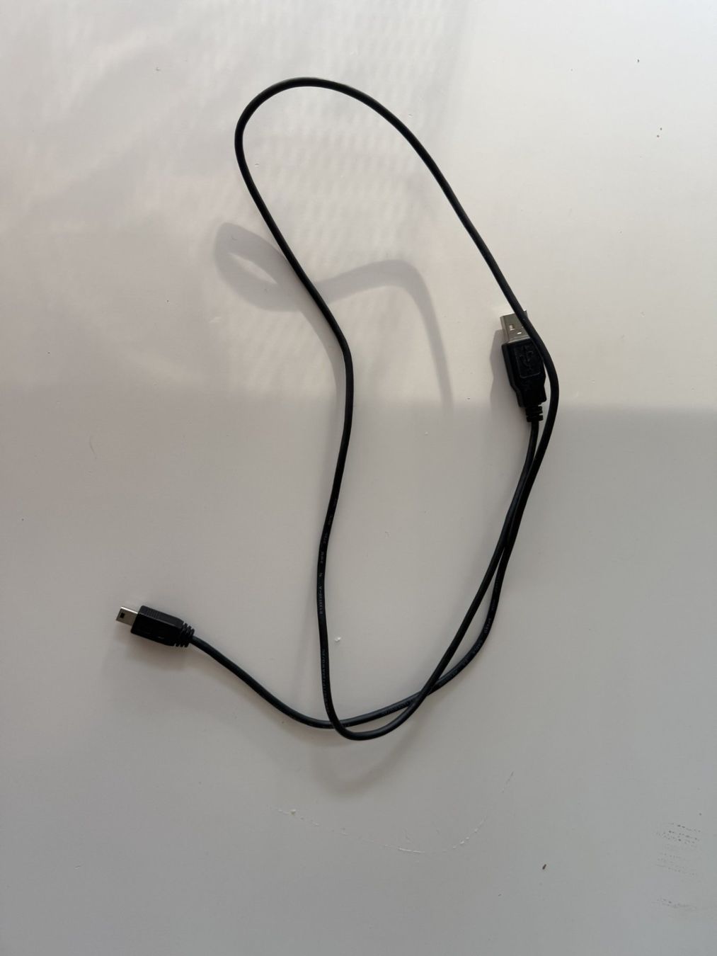 Kabel: Cable USB – Gebraucht aus Meyrin von marcmillenium