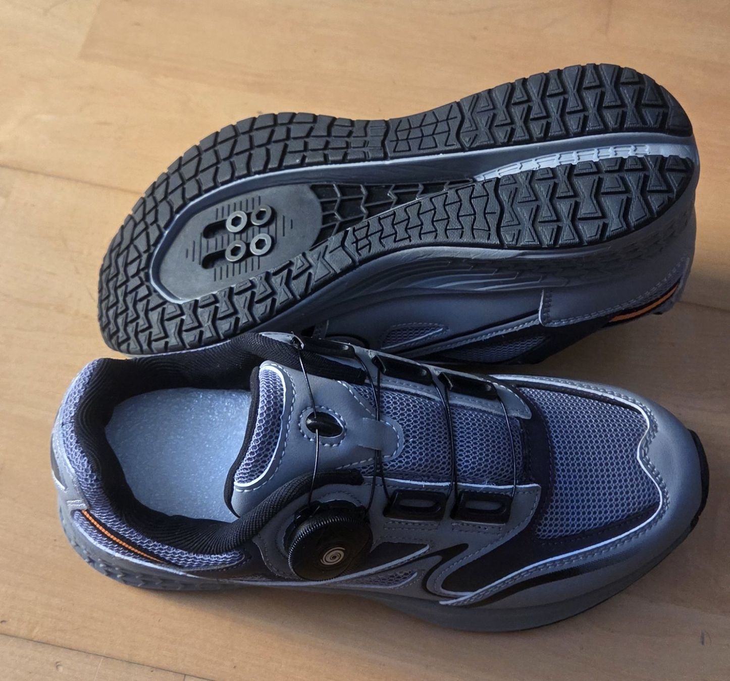 Herrenschuhe: Clipless MTB shoes - Brand New – Neu (gemäss Beschreibung) aus Zürich von CarlosCapri 3