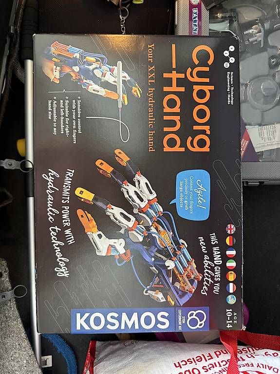 Kit di costruzioni: Cyborg Hand Kosmos – Usato da Basel venduto da momo.st