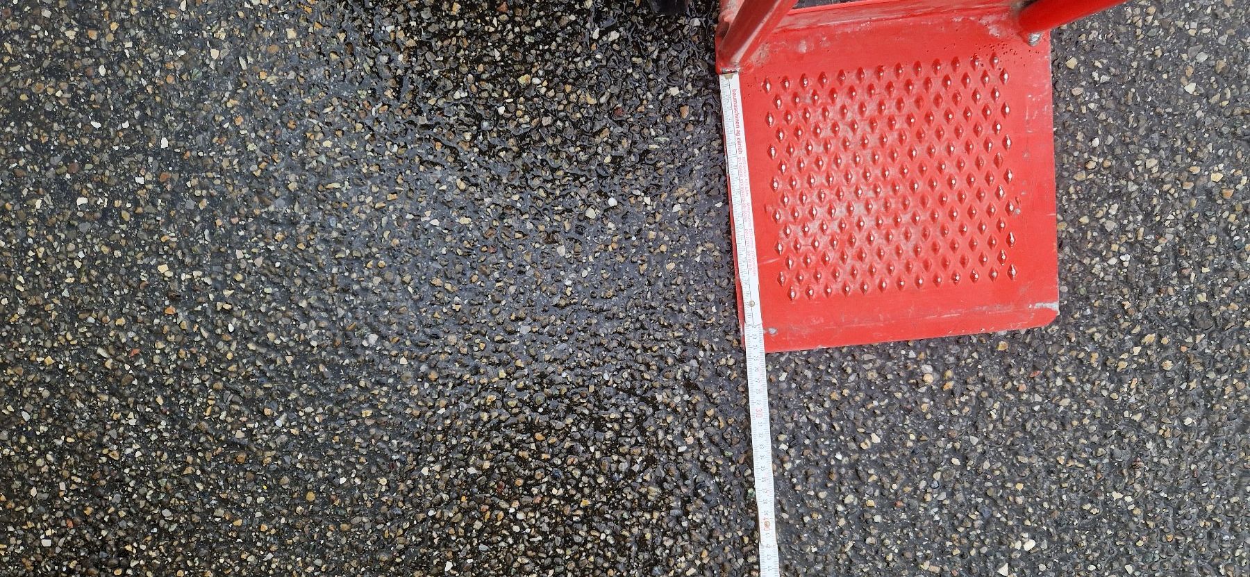 Carriole: Sackkarren Rot Voll Gummi Rad – Usato da Niederbipp venduto da Trude04 6