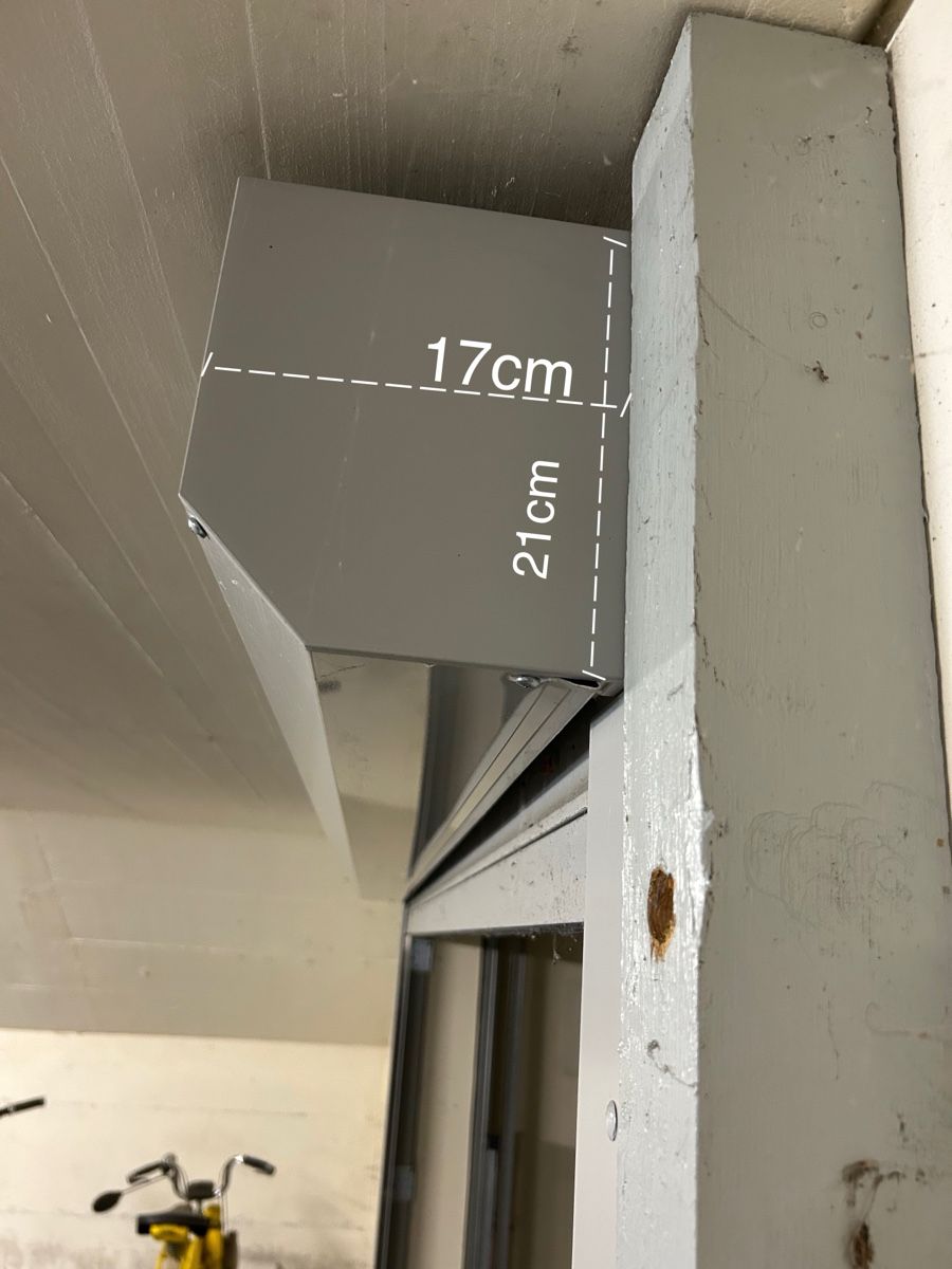 Sonstiges Elektromaterial: Rolltor Garagentor – Gebraucht aus Ettiswil von Fraenki1 1