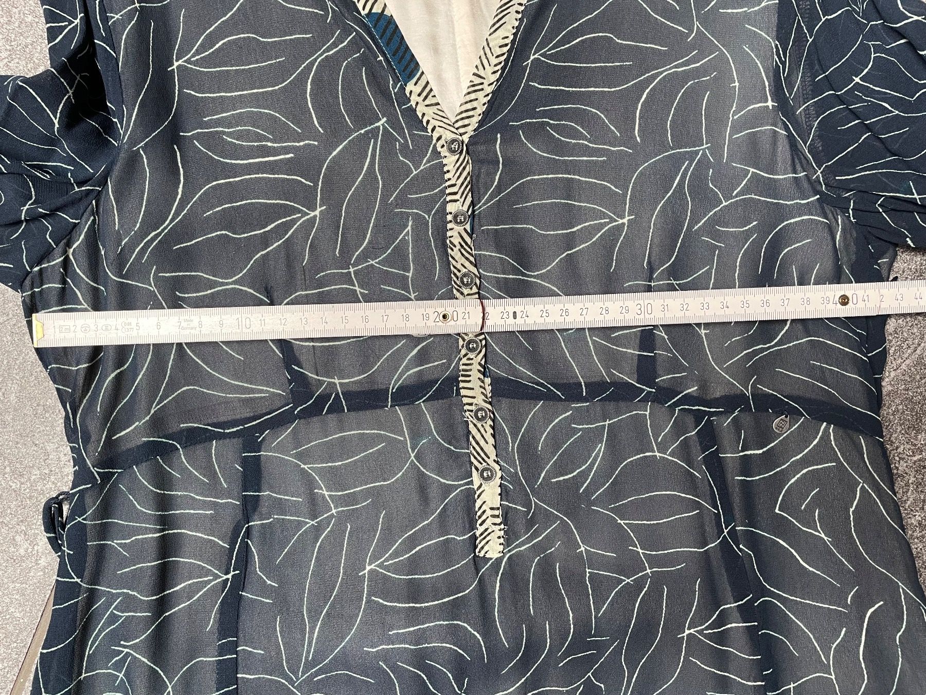 Nile Vestiti: Kleid Nile Gr S – Nuovo (secondo la descrizione) da Niederbipp venduto da Rosamunde44 2