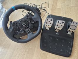 logitech G923 Racing Wheel & Pedals