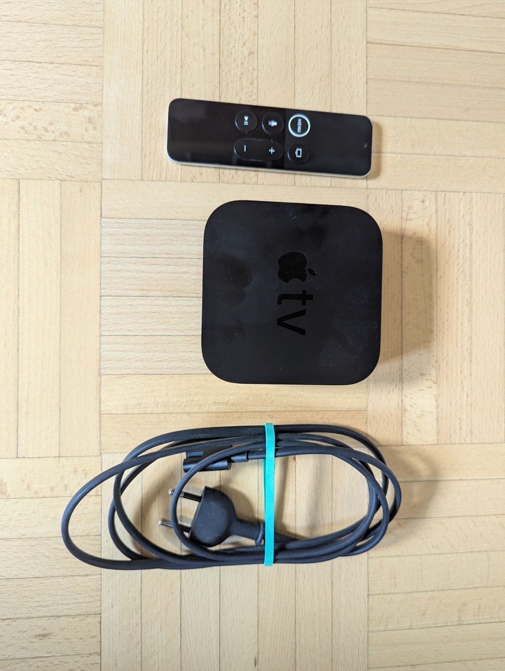 Apple Sistemi audio & multimediali: Apple TV 4K (1. Generation, Modell A1842) – Usato da Basel venduto da Shaby0 1